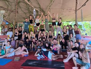11 jours-100h en formation de professeur de yoga ashtanga, vinyasa et guérisseur à Arambol, Goa