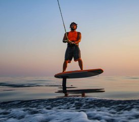 8 Tage „Gone with the Wind“ Kitesurf-Camp in Gafanha da Nazaré, Portugal - Photo 2