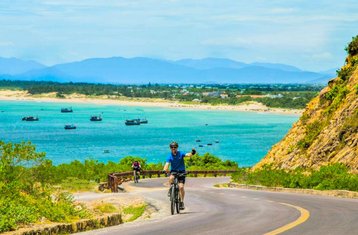 2 Day Guided Cycling Holiday From Dalat to Mui Ne in Vietnam