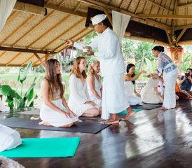 6Zelfstandig te volgen 200-uur Vinyasa Flow online yogadocentenopleiding van YogaUnion - Photo 1