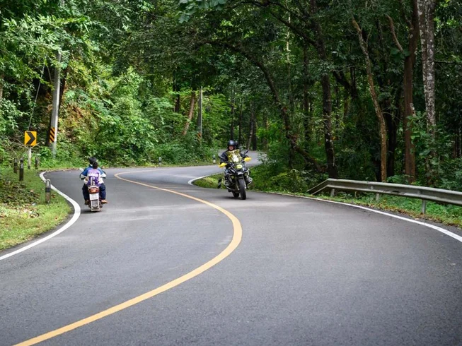 7 Day Pai Jungle Enduro and Mae Hong Son Loop 1864 Curves Guided Motorcycle Tour in Thailand photo 2