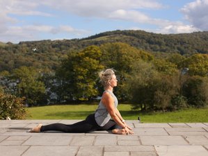 4 Day Weekend Luxury Yoga and Wild Swimming Retreat in The Lake District, UK