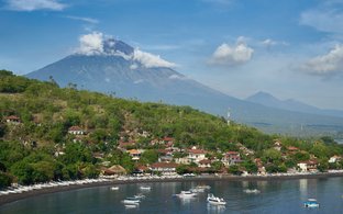 Amed Retreats & Trips
