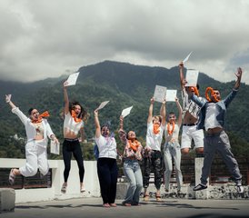 44 jours-200h en formation de professeur de yoga hybride : en ligne et en présentiel à Rishikesh, Inde - Photo 2