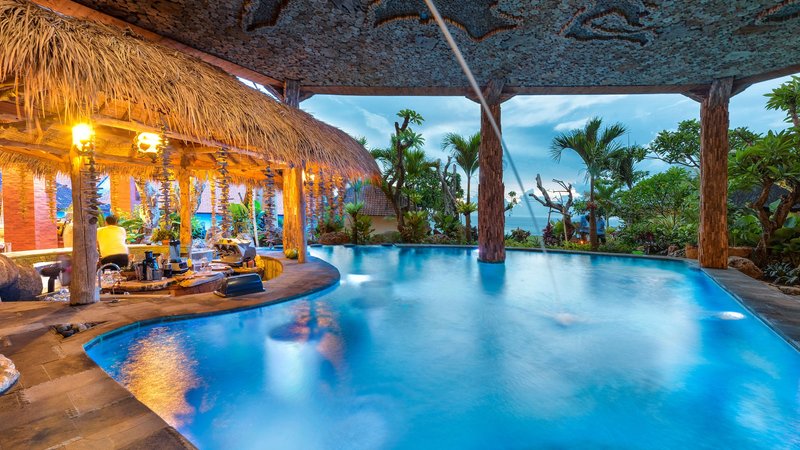 10 Day Mind, Body, and Soul Recharge Detox Retreat with Yoga and More in Seseh, Bali