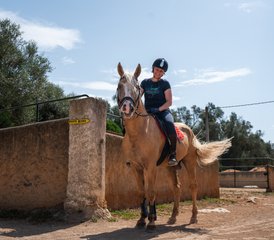 88 Tage Anfänger Reitprogramm in Mallorca, Balearische Inseln, Spanien - Photo 1