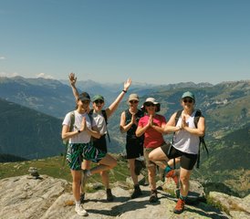8 días de retiro de senderismo y yoga en Samoëns, Francia - Photo 2
