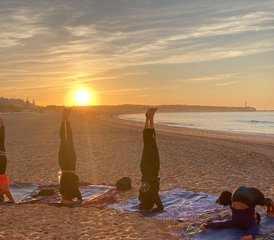 200-Stunden Hybrid: Selbstbestimmte Online- und 4 Tage Präsenz Yogalehrer Ausbildung in Portimão, Portugal - Photo 5