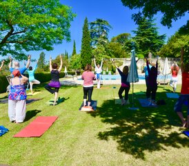 106 Tage Yoga, Breathwork, Massage, um Ihre Energie im Relais des Anges, Mercuès, Frankreich zu steigern - Photo 1