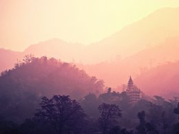Rishikesh Retreats und Reisen