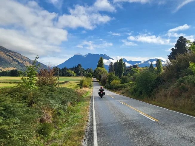 23 Day Guided Christchurch to Auckland Grand Tour in New Zealand includes Bike Hire