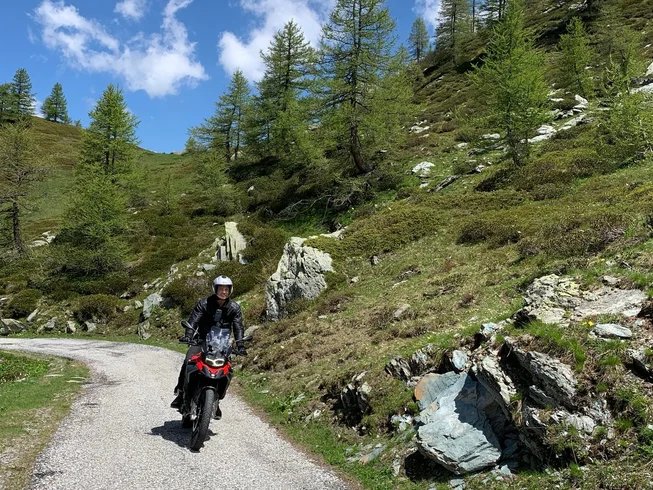 4 Day Guided Motorcycle Tour in Piedmont, Italy through Alps and Langhe photo 9