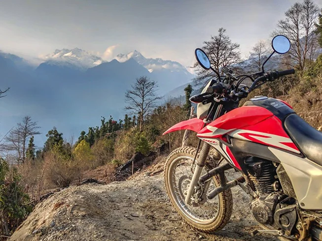 7 Day Fascinating and Exciting Everest Guided Motorcycle Tour in Nepal photo 2