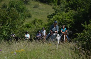 8 Tage Reiten, Pferdesport und Yoga Urlaub in Castell'Azzara, Italien