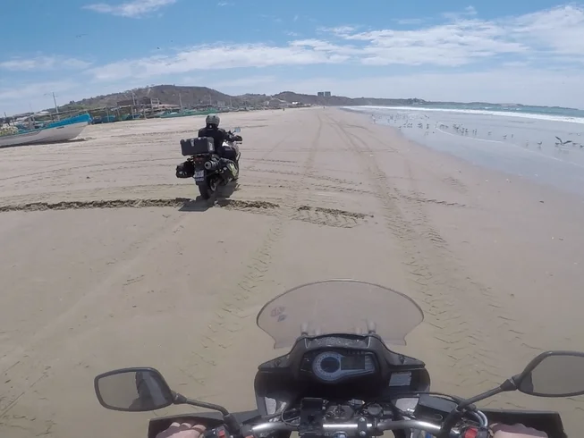8 Day Spondylus Guided Motorcycle Tour in Ecuador photo 2