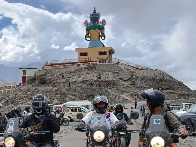 13 Day Umlingla Pass Guided Motorcycle Tour to Ladakh, India
