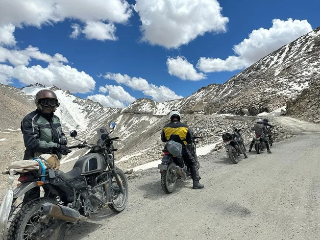 9 Day Guided Motorcycle to Umling La Pass - World's Highest Road in Himalayas, India photo 7