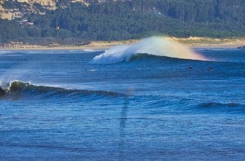 8 jours en stage de surf tous niveaux avec massage relaxant, à 1 heure de Santiago, Galice, Espagne