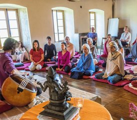 104 Jour de Retraite Voix et Yoga avec Randonnées en Pleine Nature dans la Drôme, France - Photo 1