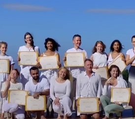 Zelfgestuurde 200-uurs Online Vinyasa, Hatha & Restorative Yoga Docentenopleiding met 30 Live Uren  - Photo 5