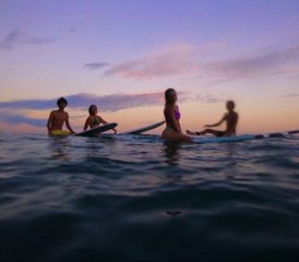 27 días de curso intensivo de surf intermedio con 2 veces campeón nacional en villa de lujo, República Dominicana - Photo 1