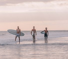 8 jours en stage de surf : connectez-vous, détendez-vous et explorez la côte ouest méconnue de Bali, Indonésie - Photo 4