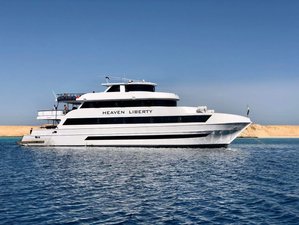 8 Day Luxury Kitesurfing Liveaboard Boat Trip in Hurghada, Egypt