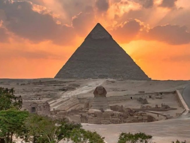3 Day Pyramid Retreat Package in Giza: Meditate Inside the Great ...