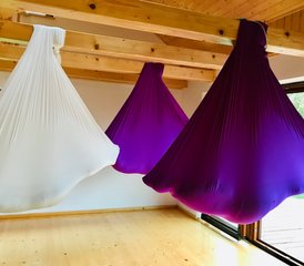 8 días de retiro de bienestar y yoga aéreo en las montañas y el bosque polacos, Kamesznica, Polonia - Photo 5