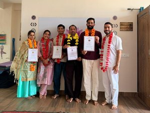 7-Daagse 50-urige Yoga Docentenopleiding in Dehradun, India