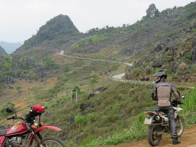 9 Day Northern Vietnam Highlights Guided Motorcycle Tour photo 5