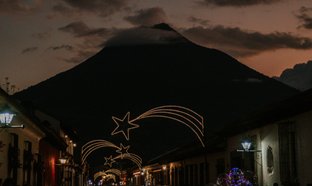 Sacatepéquez Retraites et Voyages