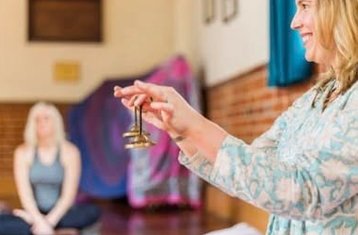 1 Day Non-Residential Yoga, Mindfulness, and Meditation Retreat in Surrey, UK