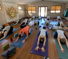 3 Day Winter Chill Weekend Yoga Retreat in Knoxville, USA - Photo 2