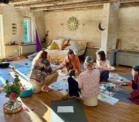 94 Tage The Artist Within: Yoga und Mal Retreat über Pfingsten im Havelland, Deutschland - Photo 1