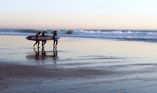 Lisbon Metropolitan Area Retreats & Trips