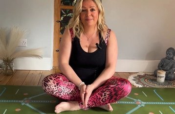 14 Tage Online 200-Stunden Yogalehrer Ausbildung