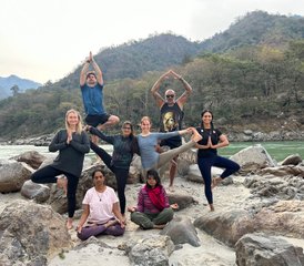 Formation de 28 jours (200 heures) pour devenir professeur de méditation Kundalini et de yoga à Rishikesh, en Inde - Photo 2