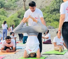 58 Tage 500-Stunden Multi-Stil Yogalehrer Ausbildung in Rishikesh, Indien - Photo 3