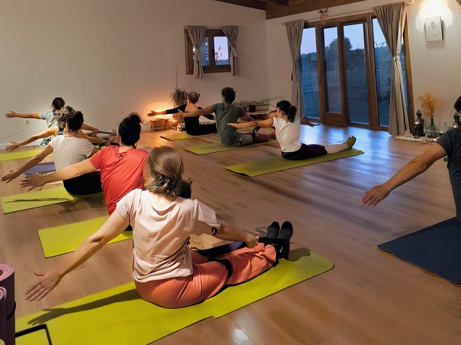 4 días en retiro El Umbral de lo nuevo: yoga y meditación en Chiclana ...