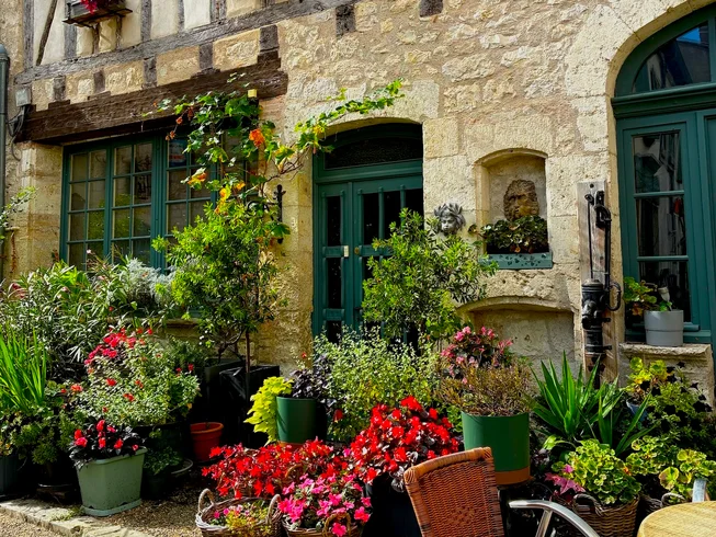 8 Day Whole Food Nutrition, Health and Culinary Creativity Holiday in South West France
