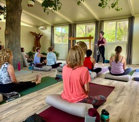 5 jours en retraite de yoga et randonnée pour femmes ancrée et sauvage à Sedona, États-Unis avec atelier de manifestation - Photo 3