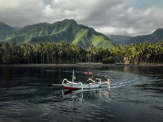 2 Day Scenic Island Adventure: Guided Overnight Motorcycle Tour in Bali, Indonesia