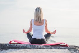 Nur für Frauen Retreats und Reisen