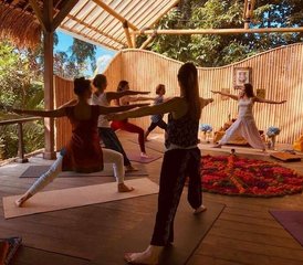 10 jours-100h en formation d'approfondissement de professeur de yoga à Ploërdut, France - Photo 5