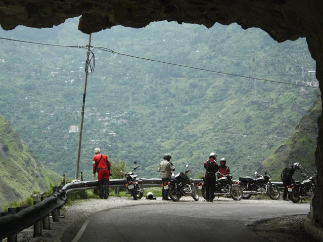 18 Day The Cliffhanger Guided Motorcycle Tour in India photo 4