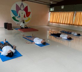 8 días de retiro de yoga con purificación hindú y sanación con sonido en Rishikesh, India - Photo 3