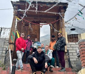 928 Tage Göttlicher Ganga Meditation und Yoga Retreat in Rishikesh, Uttarakhand, Indien - Photo 1