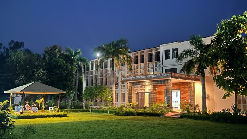4 Day Yoga, Naturopathy and Detox Retreat in Haryana, India 