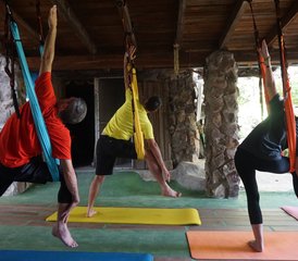 3 jours en retraite de yoga aérien à Albacete, Espagne - Photo 3